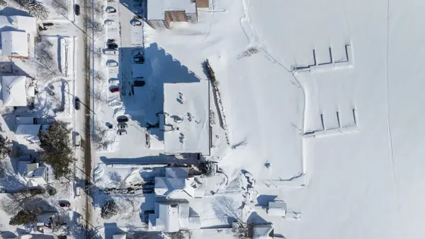 Gananoque, ON K7G 1A4,235 South ST S #302