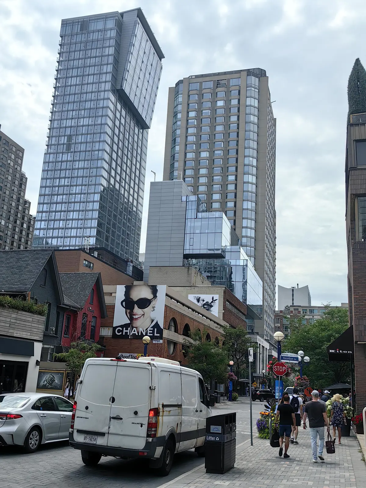 155 Yorkville AVE #605, Toronto C02, ON M5R 0B4