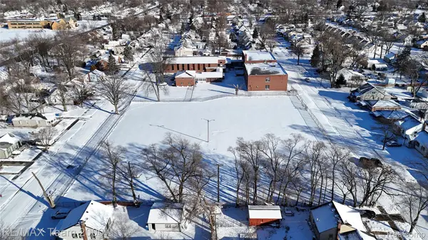 26123 McDonald ST, Dearborn Heights, MI 48125