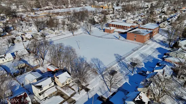 26123 McDonald ST, Dearborn Heights, MI 48125