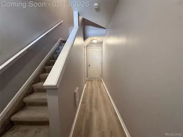 2393 Arcadia DR, Canton Charter Township, MI 48188