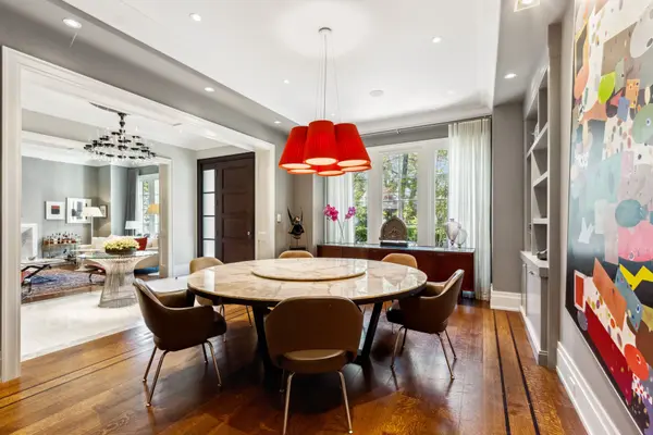 33 Bayview Wood, Toronto C12, ON M4N 1R8