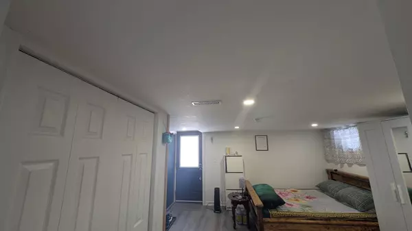 Hamilton, ON L9C 5G5,285 West 31 ST #Lower / Basement