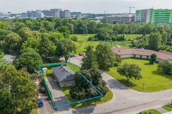 467-469 Braydon AVE, Alta Vista And Area, ON K1G 0W7