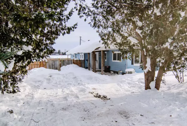 Georgian Bluffs, ON N0H 2N0,309 Keady LN