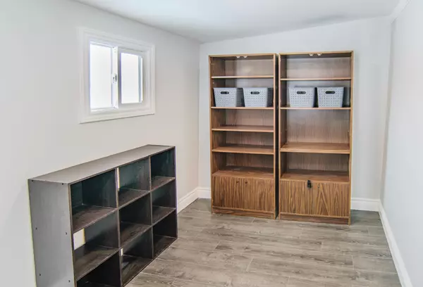 Georgian Bluffs, ON N0H 2N0,309 Keady LN