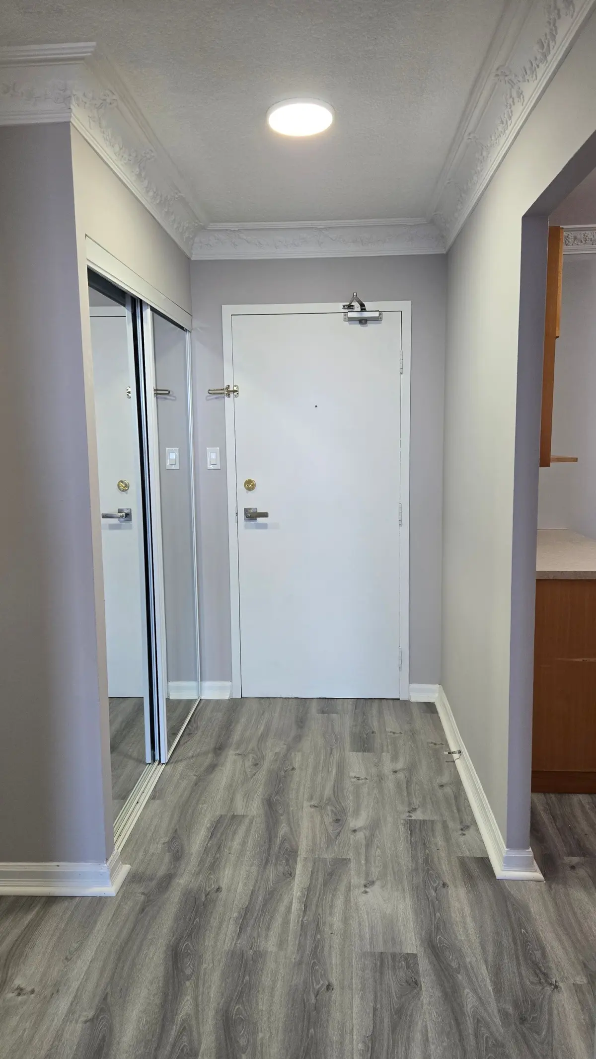 238 Albion RD #1202, Toronto W10, ON M9A 3P5