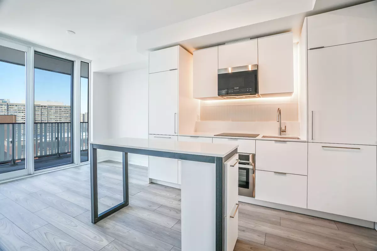 Mississauga, ON L5A 4C6,1 FAIRVIEW RD E #1107