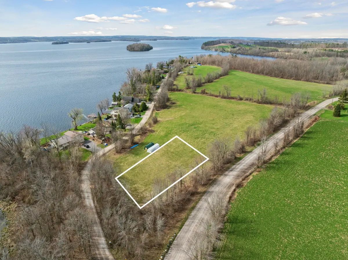 0 Lakeside RD, Otonabee-south Monaghan, ON K0L 2G0