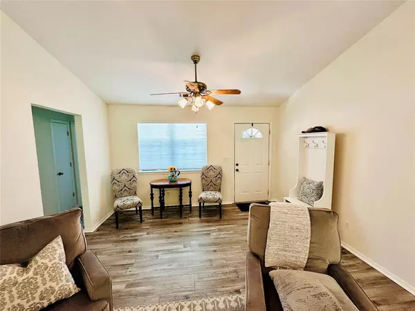 Cross Plains, TX 76443,425 N Avenue E