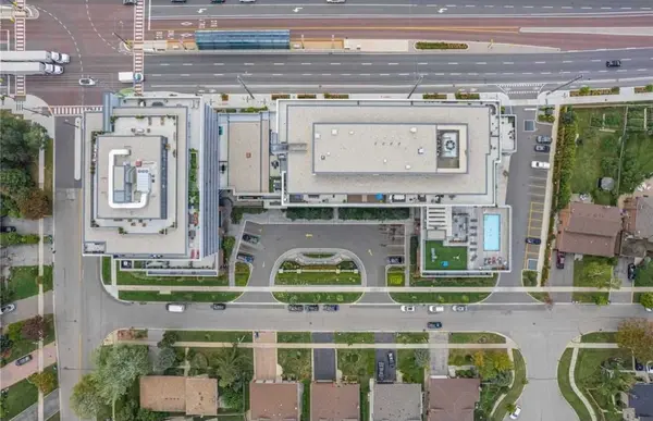 4800 Highway 7 N/A #202, Vaughan, ON L4L 1H8