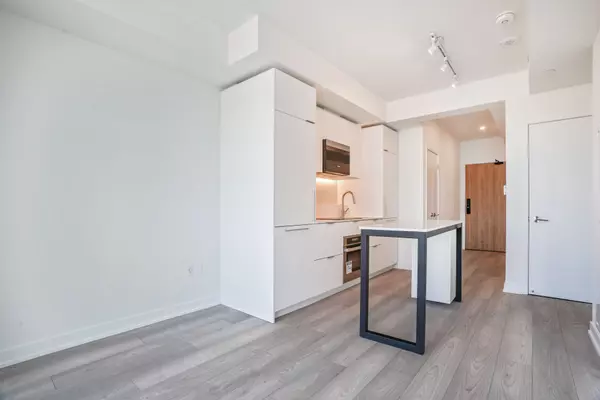 Mississauga, ON L5A 4C6,1 FAIRVIEW RD E #1107