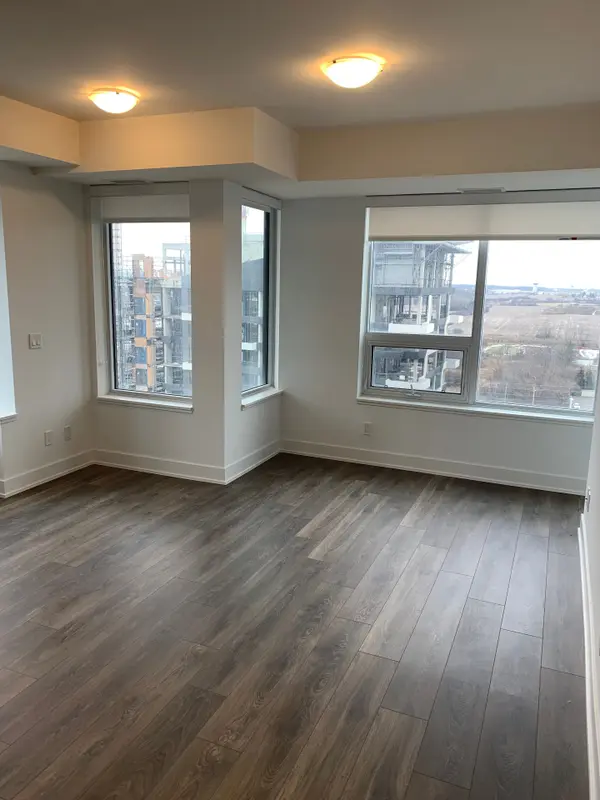 297 Oak Walk DR #1304, Oakville, ON L6H 3R6