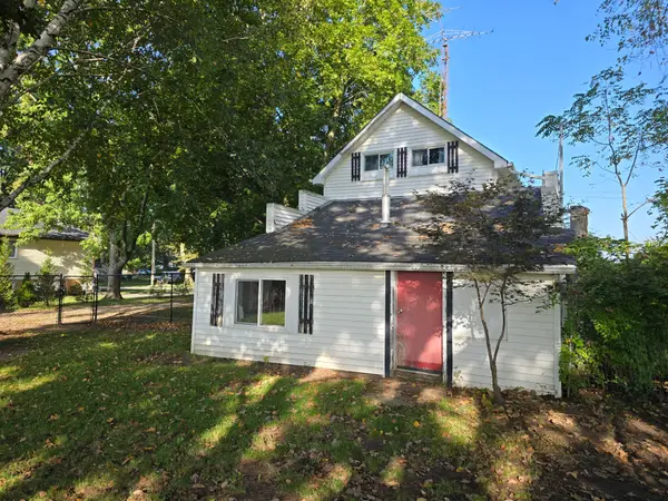 West Elgin, ON N0L 2C0,138 Centre ST