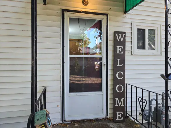 West Elgin, ON N0L 2C0,138 Centre ST