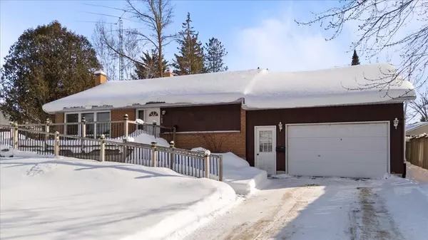 389 3rd ST, Hanover, ON N4N 1B4