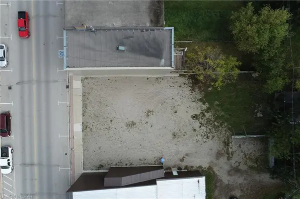 123 King ST, Bluewater, ON N0M 1X0