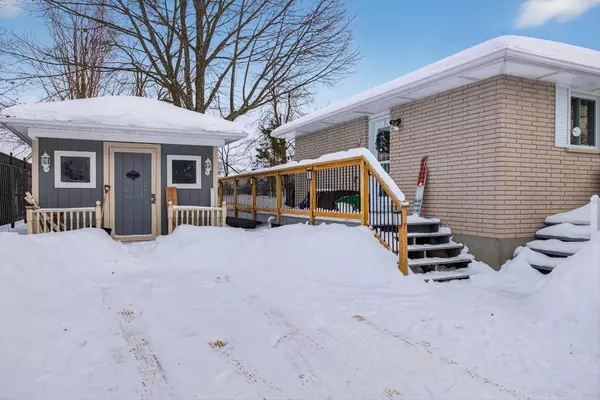 Kawartha Lakes, ON K0L 2W0,56 Cedarview DR