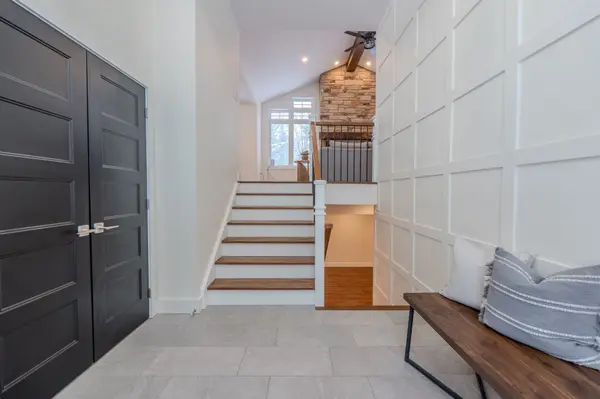 East Ferris, ON P0H 1K0,81 Oakridge DR