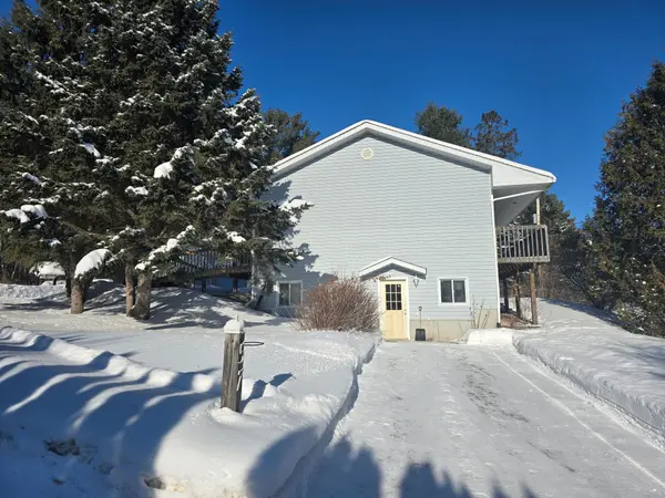 57 Toronto ST, Callander, ON P0H 1H0