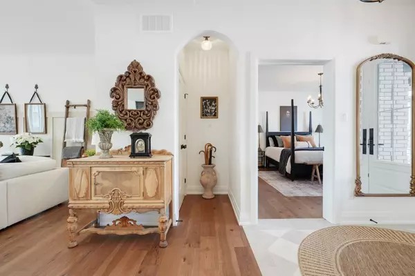 Carp - Huntley Ward, ON K0A 1L0,179 Glenncastle DR