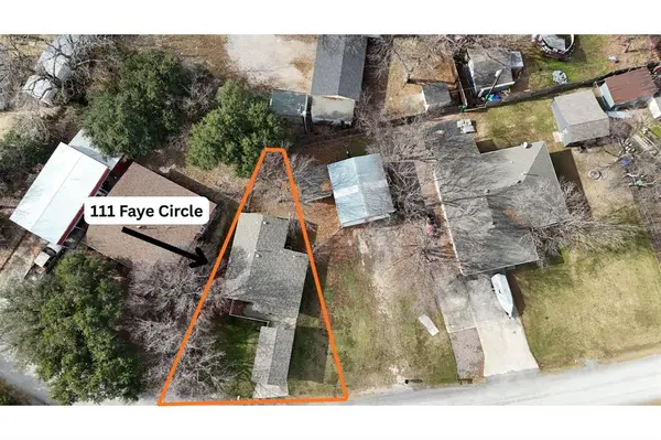 111 Faye Circle, Little Elm, TX 75068