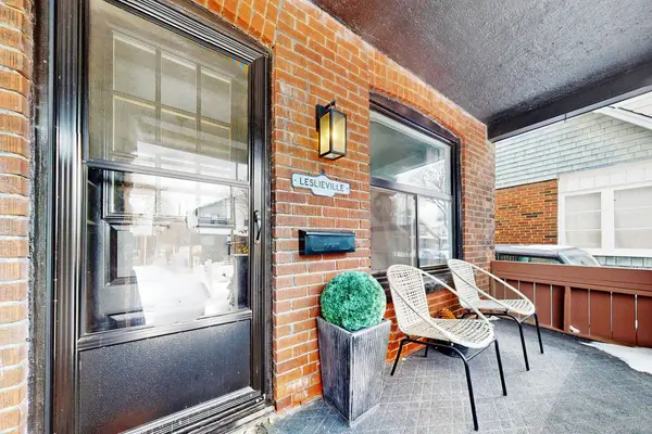 Toronto, ON M4L 2N6,39 Hiltz AVE