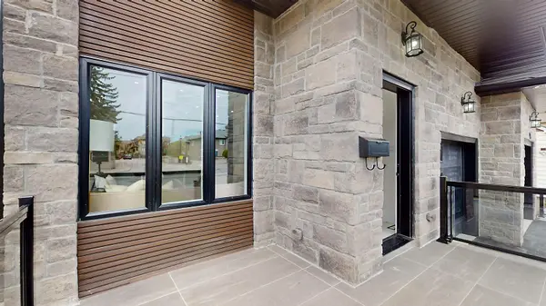 1988 Royal RD, Pickering, ON L1V 1Y2