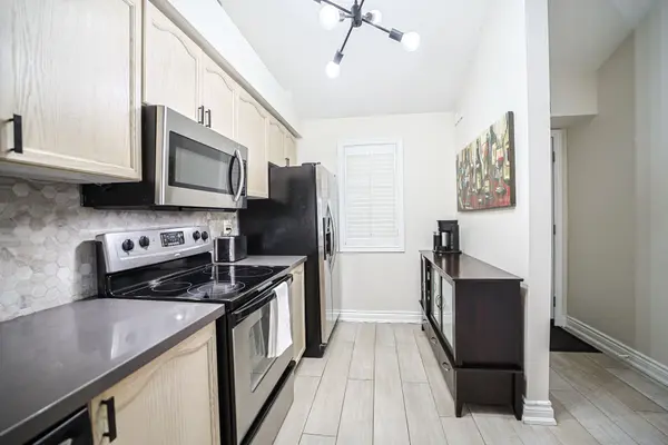 85 Bristol RD E #164, Mississauga, ON L4Z 3P3