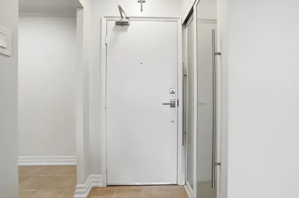 Hamilton, ON L8S 1J6,1966 Main ST W #1001