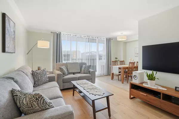 Hamilton, ON L8S 1J6,1966 Main ST W #1001