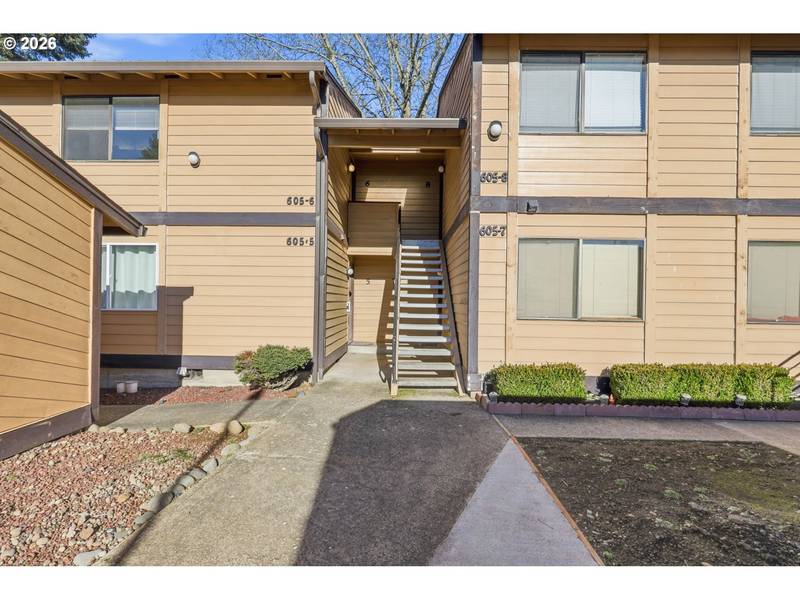 605 SE 121ST AVE #5, Vancouver, WA 98683