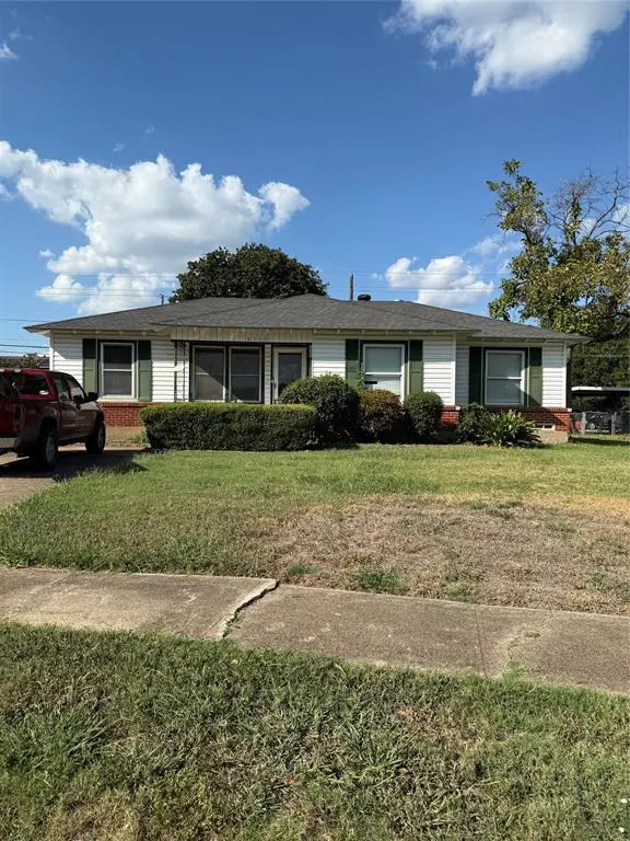 8133 Cavalier Circle, Dallas, TX 75227