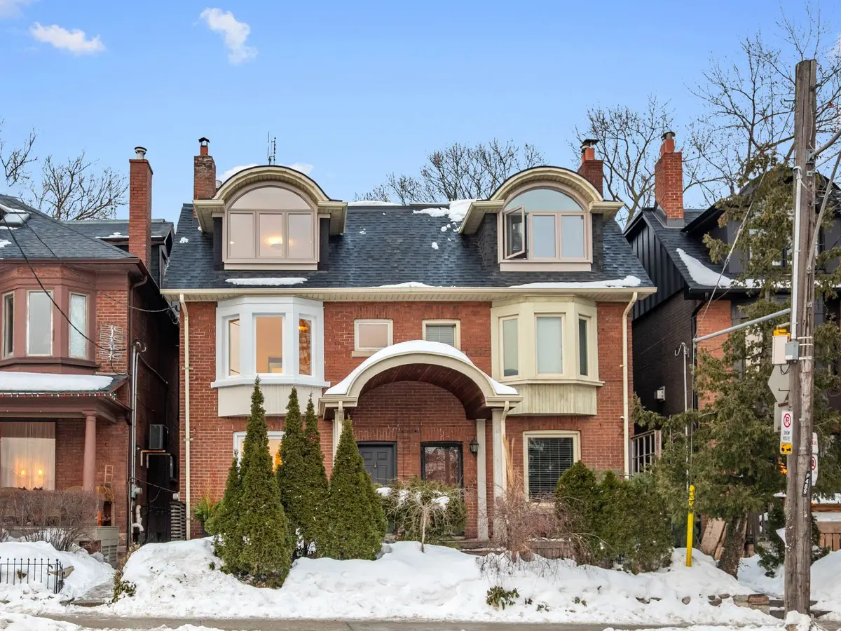 Toronto, ON M4K 2N4,491 Broadview AVE