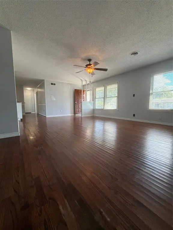 8133 Cavalier Circle, Dallas, TX 75227