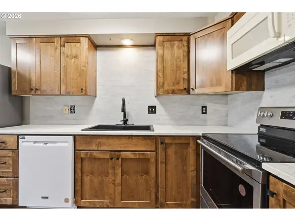 605 SE 121ST AVE #5, Vancouver, WA 98683