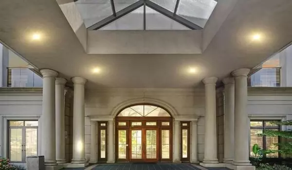 Toronto C14, ON M2N 7E2,78 Harrison Garden BLVD #1105