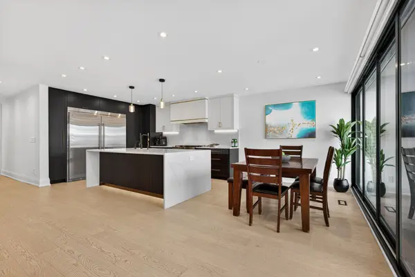 Toronto, ON M2R 2A7,6 Carscadden DR