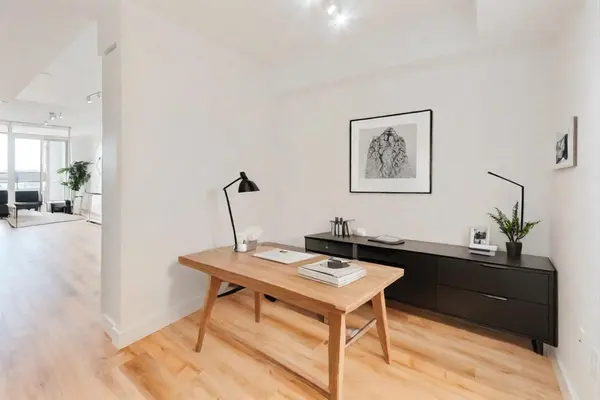 830 Lawrence AVE W #641, Toronto W04, ON M6A 0A2