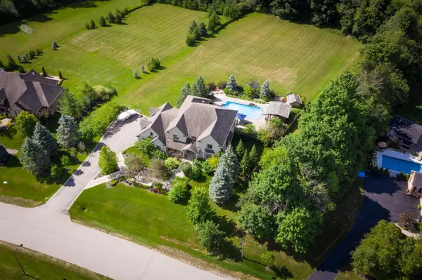 Milton, ON L0P 1B0,11360 Taylor CT