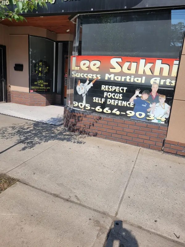 299 Ottawa ST N #Unit C, Hamilton, ON L8H 3Z8