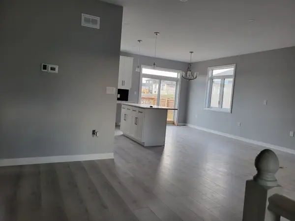 Belleville, ON K8N 2X2,42 MCFARLAND DR