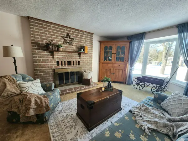 Augusta, ON K0E 1P0,11 Oak ST