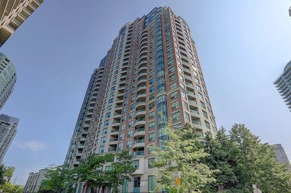 7 Lorraine DR #301, Toronto C07, ON M2N 7H2
