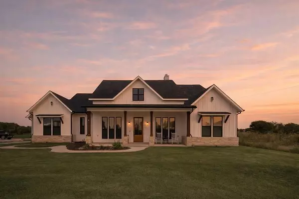 12880 Pruett Road, Krum, TX 76249