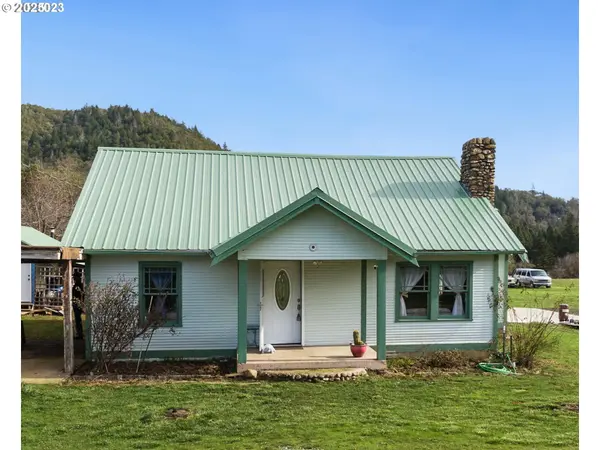 Riddle, OR 97469,4359 CANYONVILLE RIDDLE RD