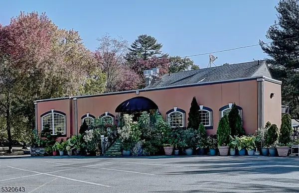 292 Passaic Ave, Fairfield Twp., NJ 07004