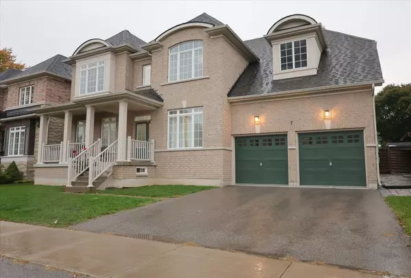 7 Riley ST, Innisfil, ON L0L 1L0