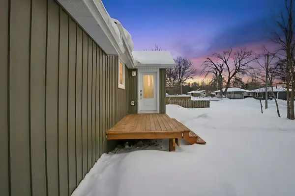 Georgina, ON L0E 1N0,103 Cronsberry RD