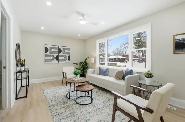 103 Cronsberry RD, Georgina, ON L0E 1N0